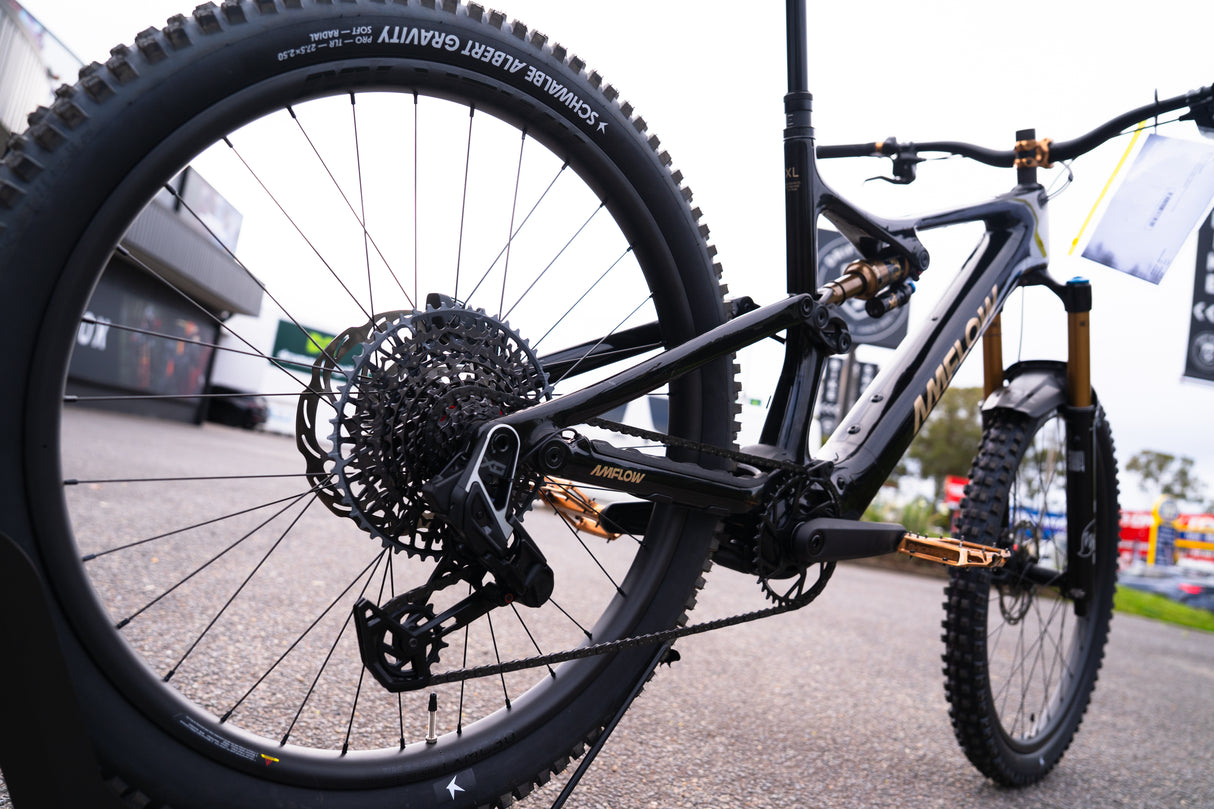 EX-DEMO Amflow PL Carbon Pro X-Large