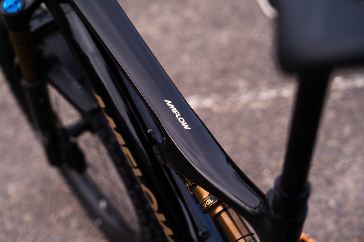 EX-DEMO Amflow PL Carbon Pro X-Large