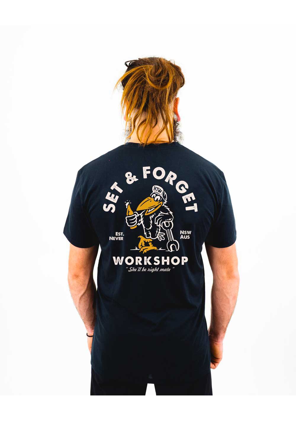 HUCK THE WORLD SET & FORGET TEE