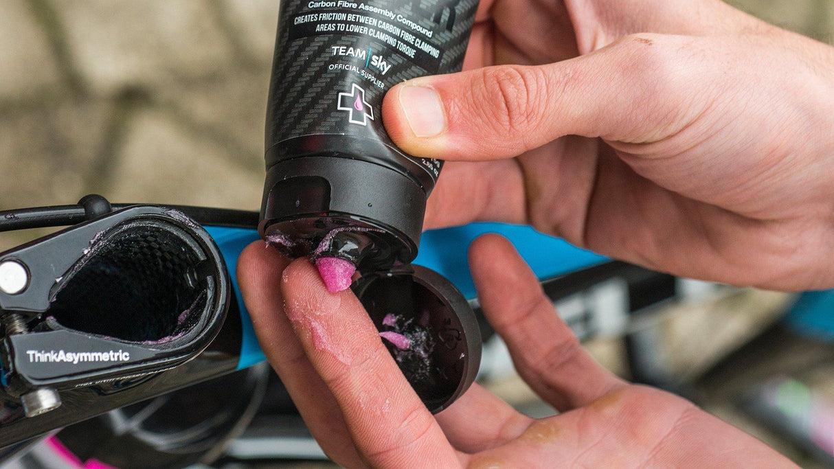 Muc-Off Carbonpaste Gripper