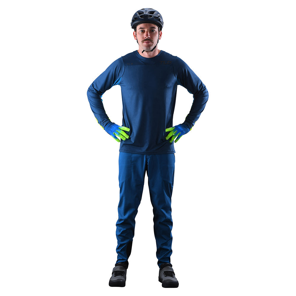 Troy Lee Designs 2022 Skyline Long Sleeve Jersey