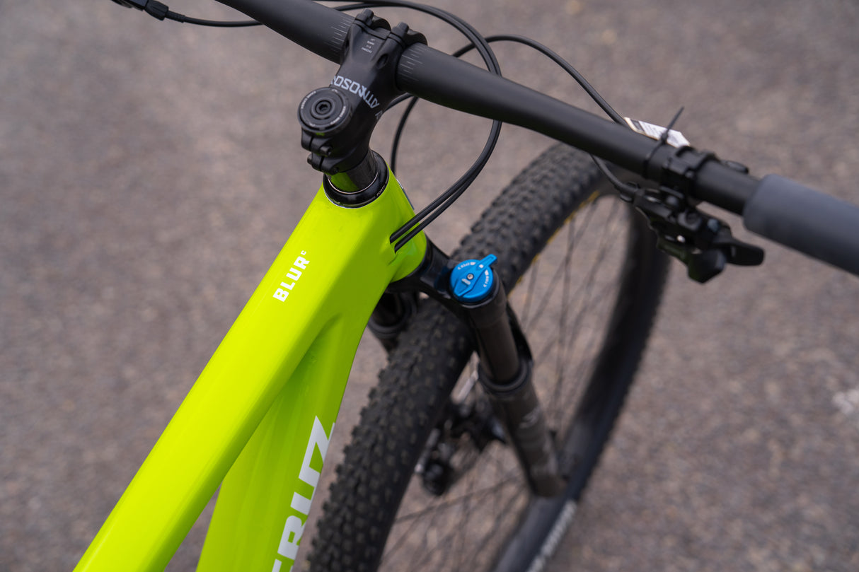 Santa Cruz 2025 Blur 4 S-Kit Spring Green Medium