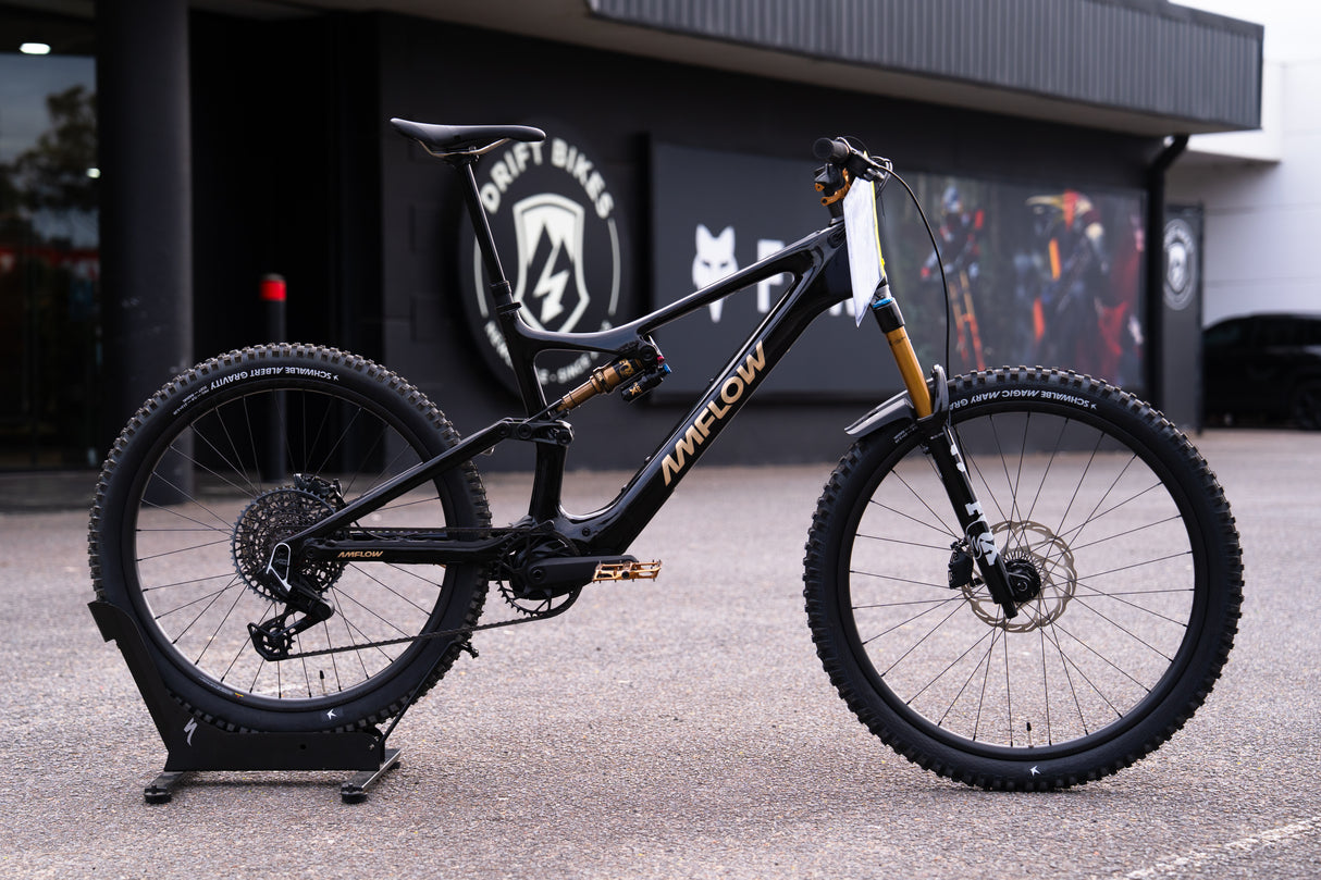 EX-DEMO Amflow PL Carbon Pro X-Large