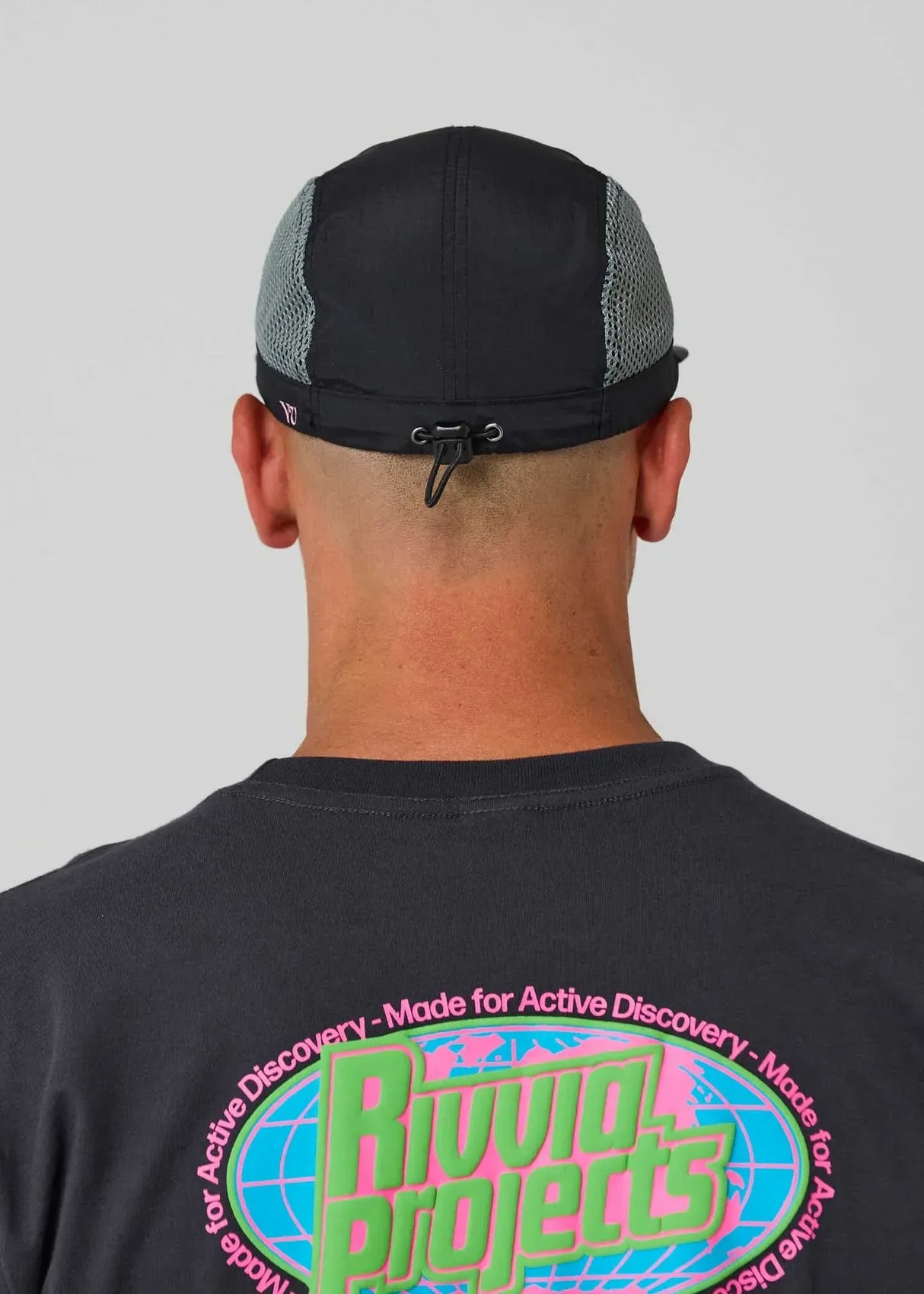 Rivvia Projects RACETRACK RUNNING CAP - BLACK GREY