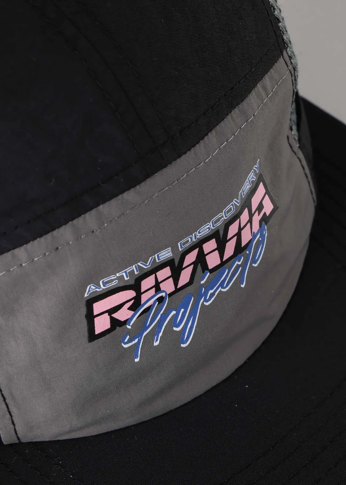 Rivvia Projects RACETRACK RUNNING CAP - BLACK GREY