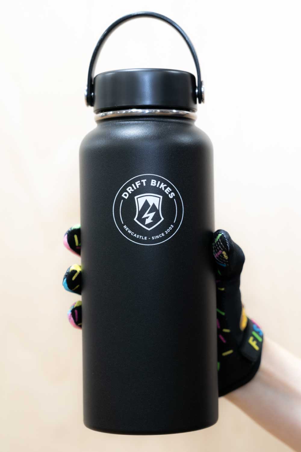 Hydro Flask X Drift Bikes 32oz (946ml) WIDE Drink Bottle 2.0 Black