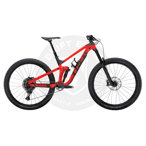 Trek slash hot sale red