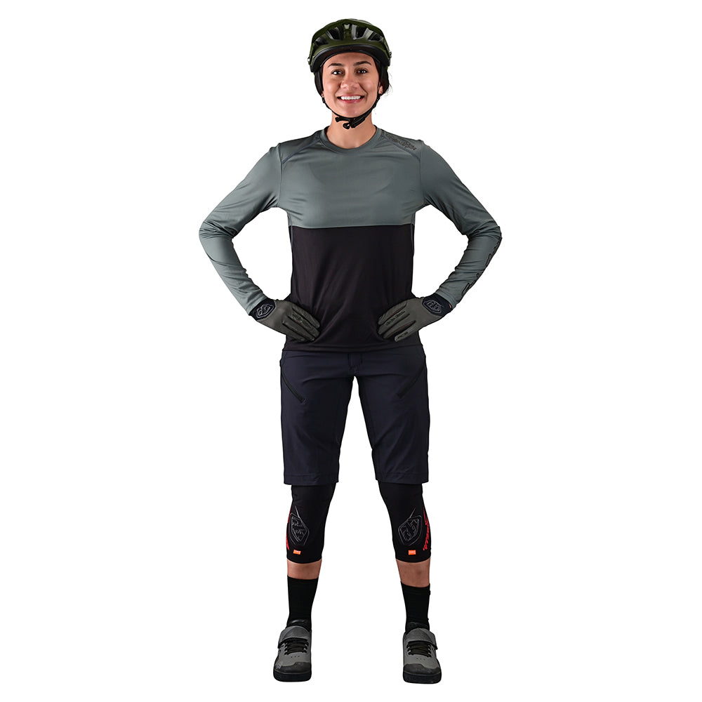 Troy Lee Designs 2023 Womens Lilium Long Sleeve Jersey